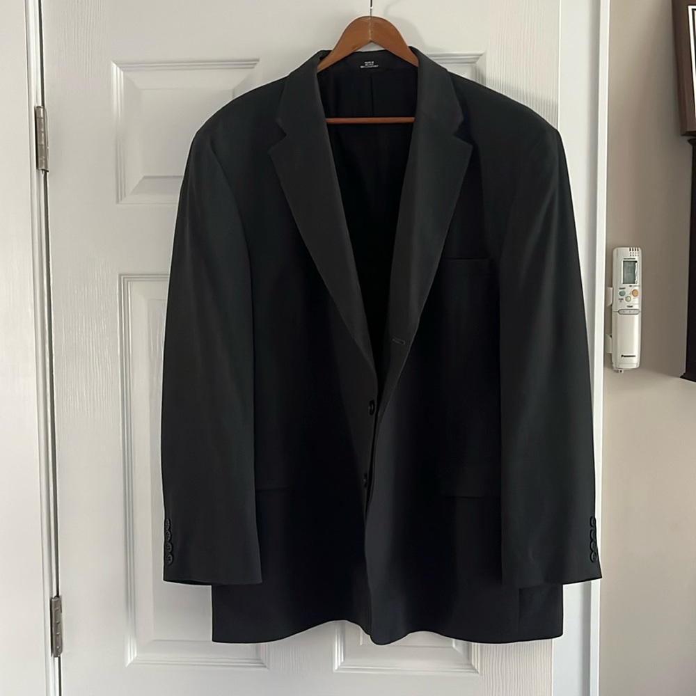Men’s Haggar Black Label suit 48R